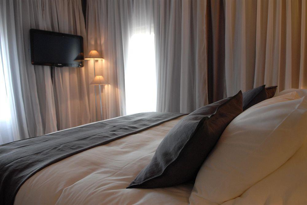 Best Western Hotel De La Breche Niort Ngoại thất bức ảnh