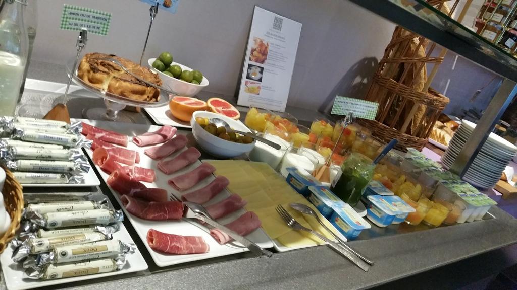 Best Western Hotel De La Breche Niort Ngoại thất bức ảnh